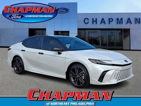 Used 2026 Toyota Camry XSE AWD/4WD image 1