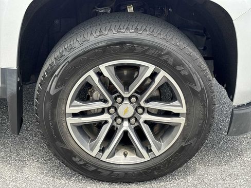 Used 2020 Chevrolet Colorado W/T w/ Custom Special Edition AWD/4WD image 29