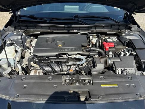 Used 2019 Nissan Altima 2.5 SR FWD image 33