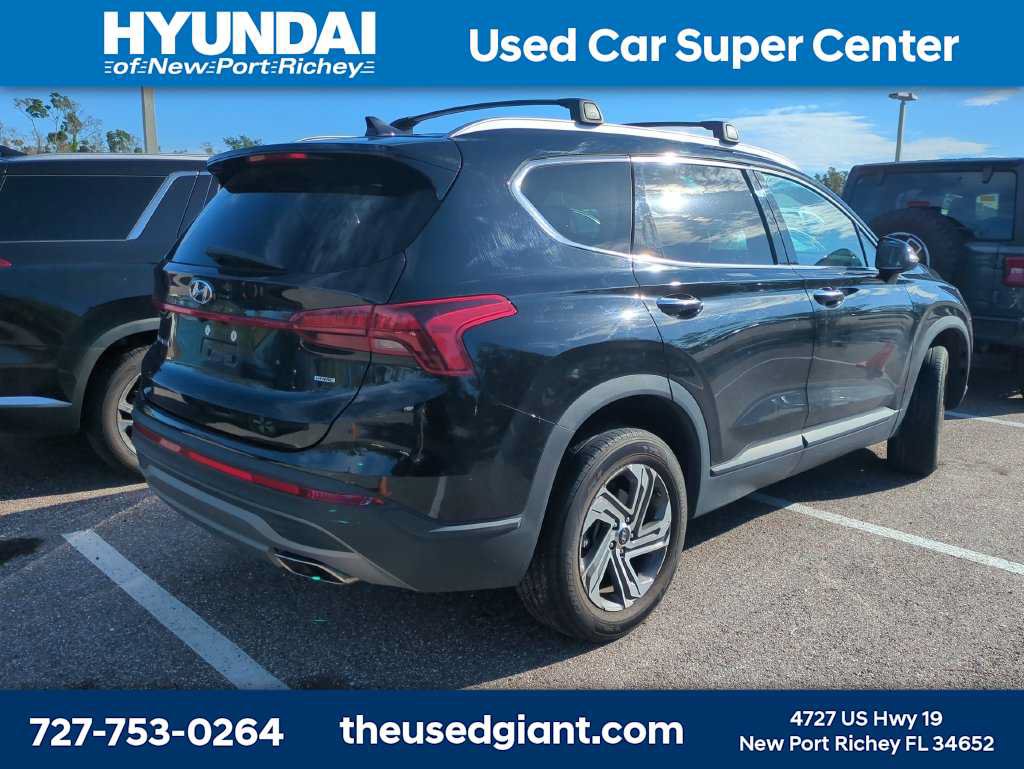 Certified 2023 Hyundai Santa Fe SEL AWD/4WD image 2