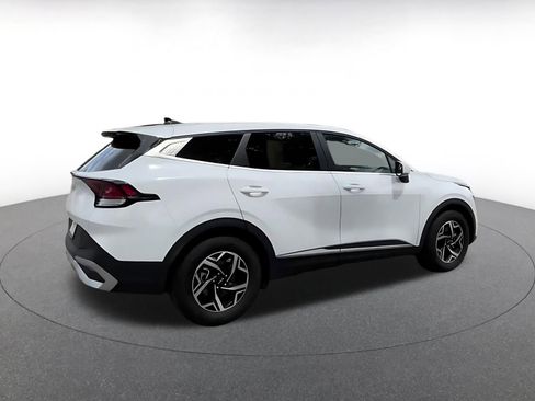 Used 2025 Kia Sportage LX FWD image 13