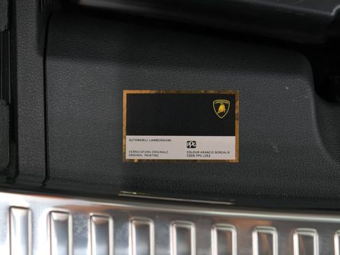Used 2023 Lamborghini Urus Performante AWD/4WD image 68