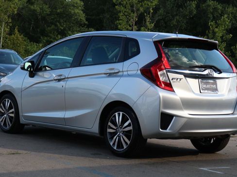 Used 2015 Honda Fit EX image 11