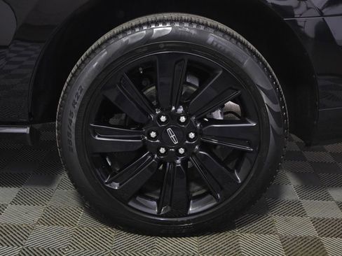 Used 2022 Lincoln Navigator Reserve image 21