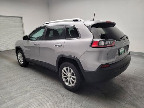 Used 2019 Jeep Cherokee Latitude w/ Popular Appearance Group AWD/4WD image 3