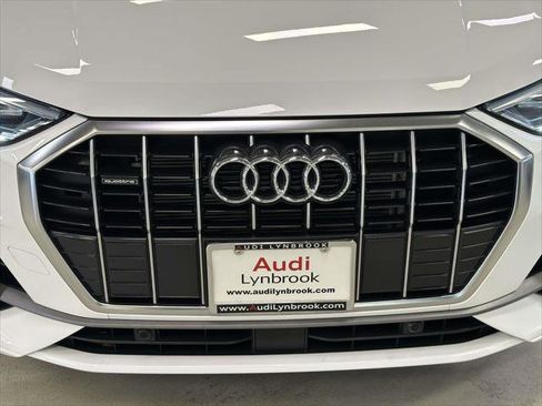 Used 2025 Audi Q3 2.0T Premium w/ Convenience Package image 9