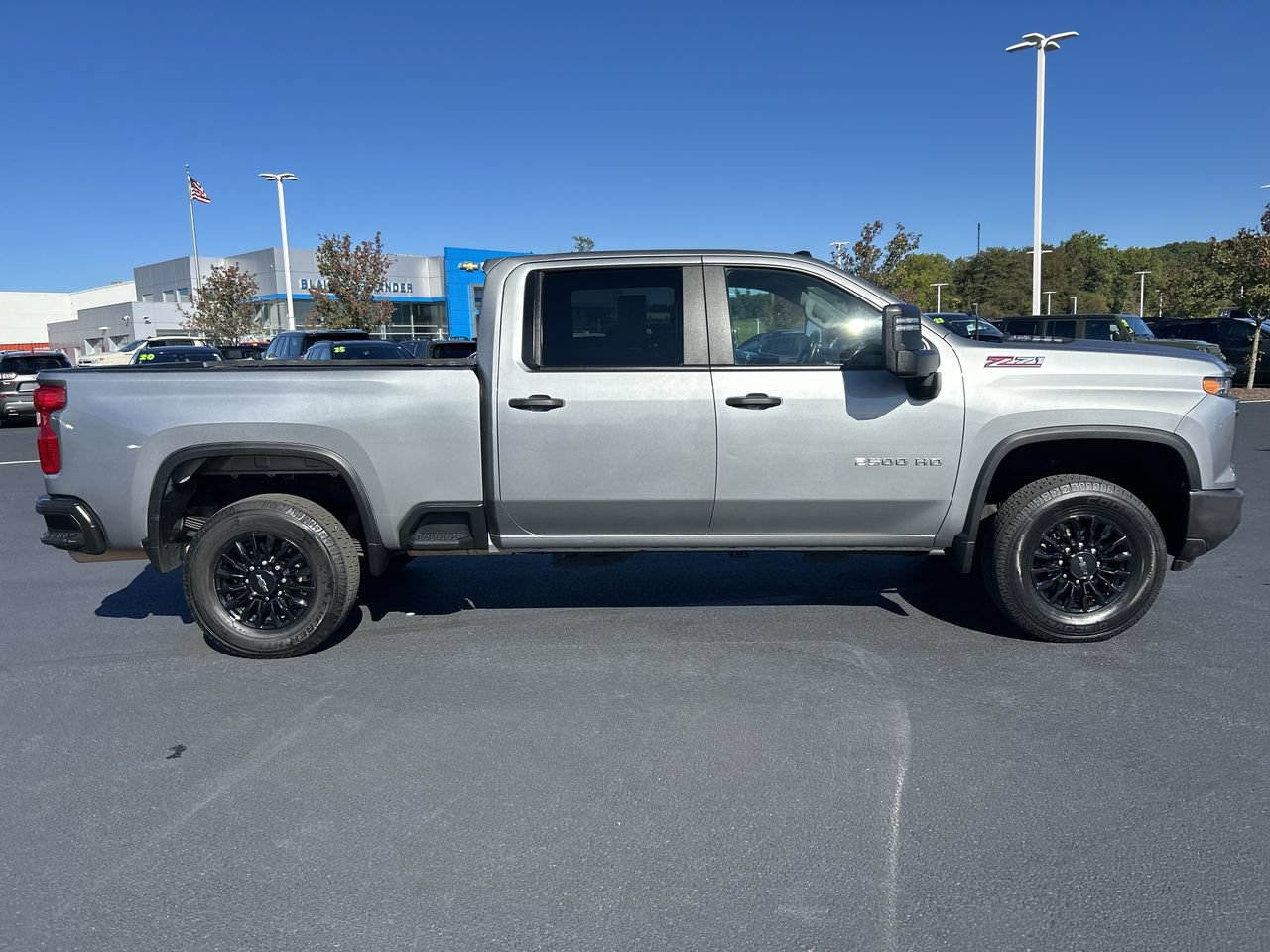 Used 2025 Chevrolet Silverado 2500 W/T AWD/4WD image 8