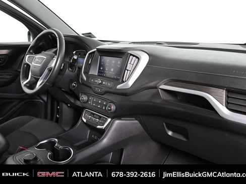 Certified 2024 GMC Terrain SLE image 20