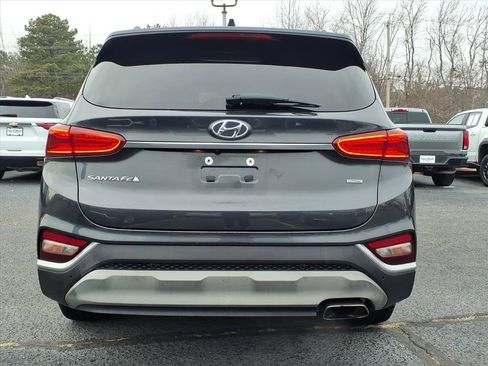 Used 2020 Hyundai Santa Fe SEL w/ Convenience + Premium Package image 5