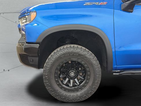 Used 2023 Chevrolet Silverado 1500 ZR2 image 36