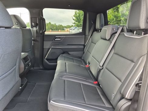 New 2026 GMC Sierra EV Elevation w/ LPO, Elevation Dark Package AWD/4WD image 34