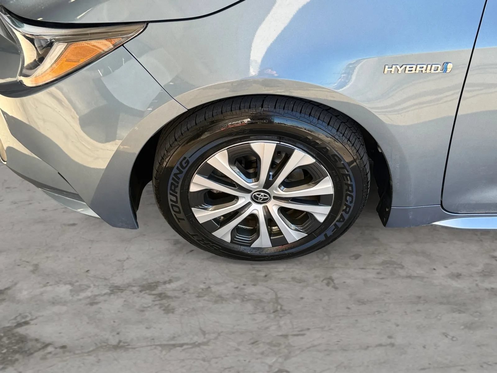 Used 2020 Toyota Corolla LE FWD image 43