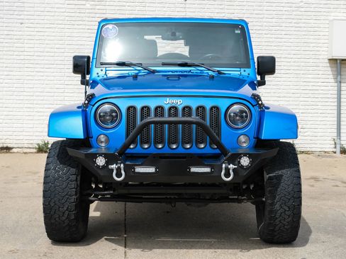 Used 2015 Jeep Wrangler Sahara w/ Connectivity Group image 4