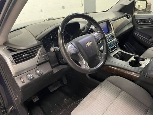 Used 2017 Chevrolet Suburban LS AWD/4WD image 11