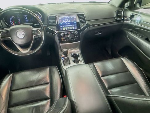 Used 2020 Jeep Grand Cherokee Overland image 27