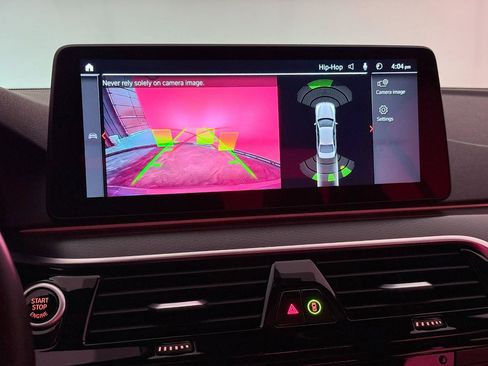 Used 2023 BMW 540i xDrive w/ M Sport Package image 33