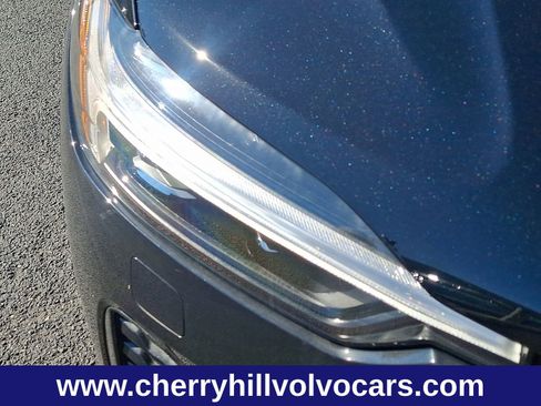 New 2026 Volvo XC60 B5 Plus w/ Climate Package image 10