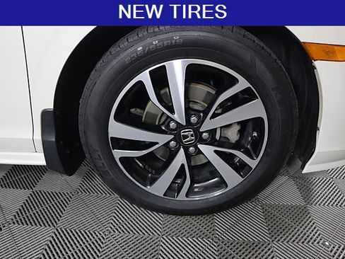 Used 2018 Honda Odyssey Elite image 13