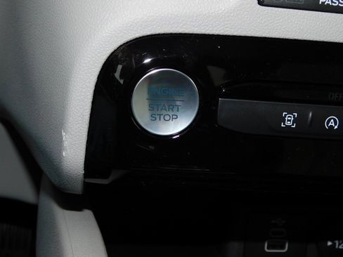 New 2026 Ford Escape Active w/ Active Premium Tech Pack image 32