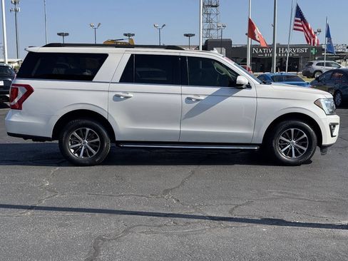 Used 2019 Ford Expedition Max XLT w/ Equipment Group 202A RWD image 4