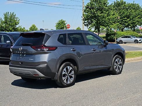 Used 2023 Nissan Rogue SV AWD/4WD image 13