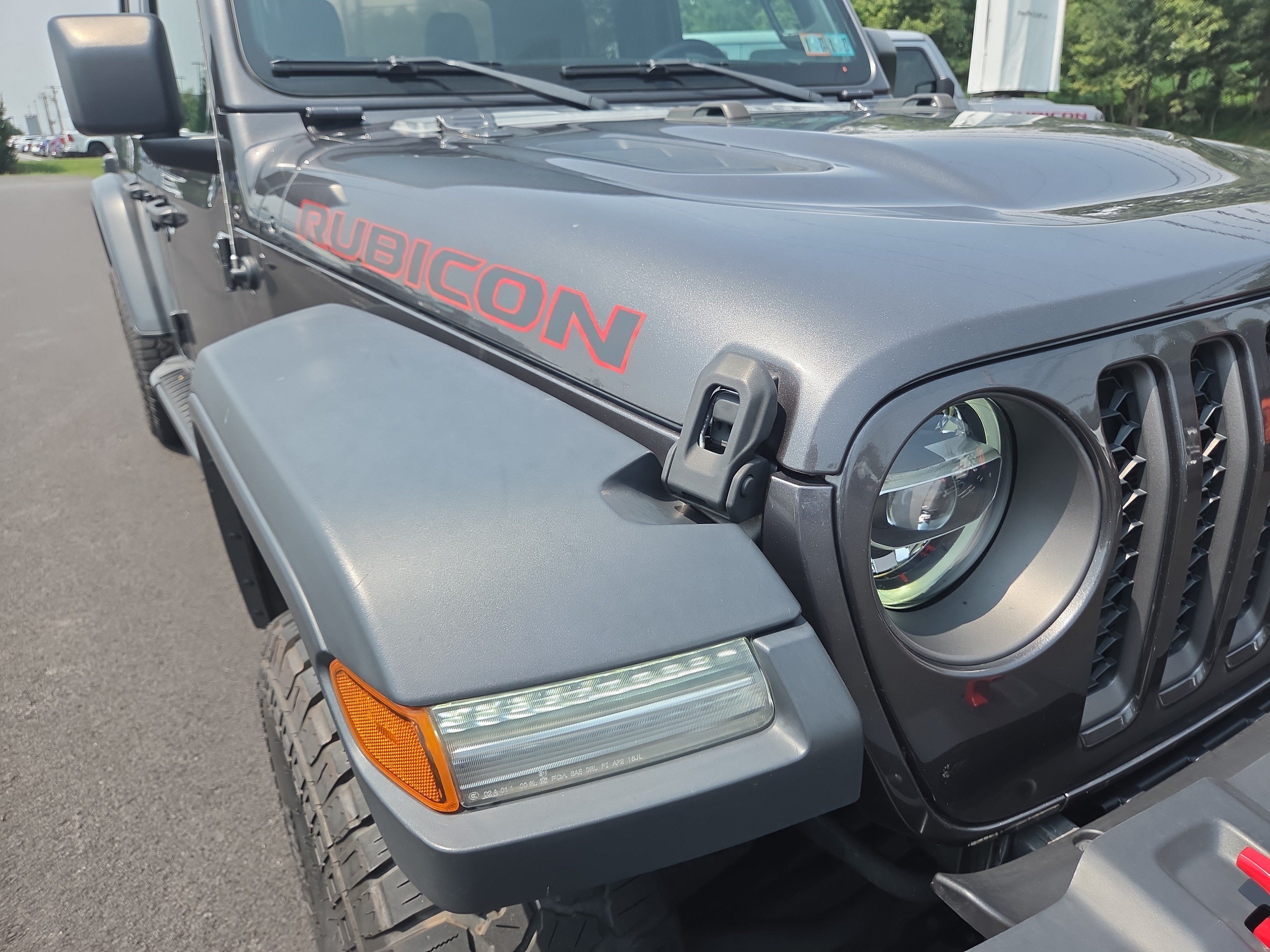 Used 2020 Jeep Gladiator Rubicon AWD/4WD image 18