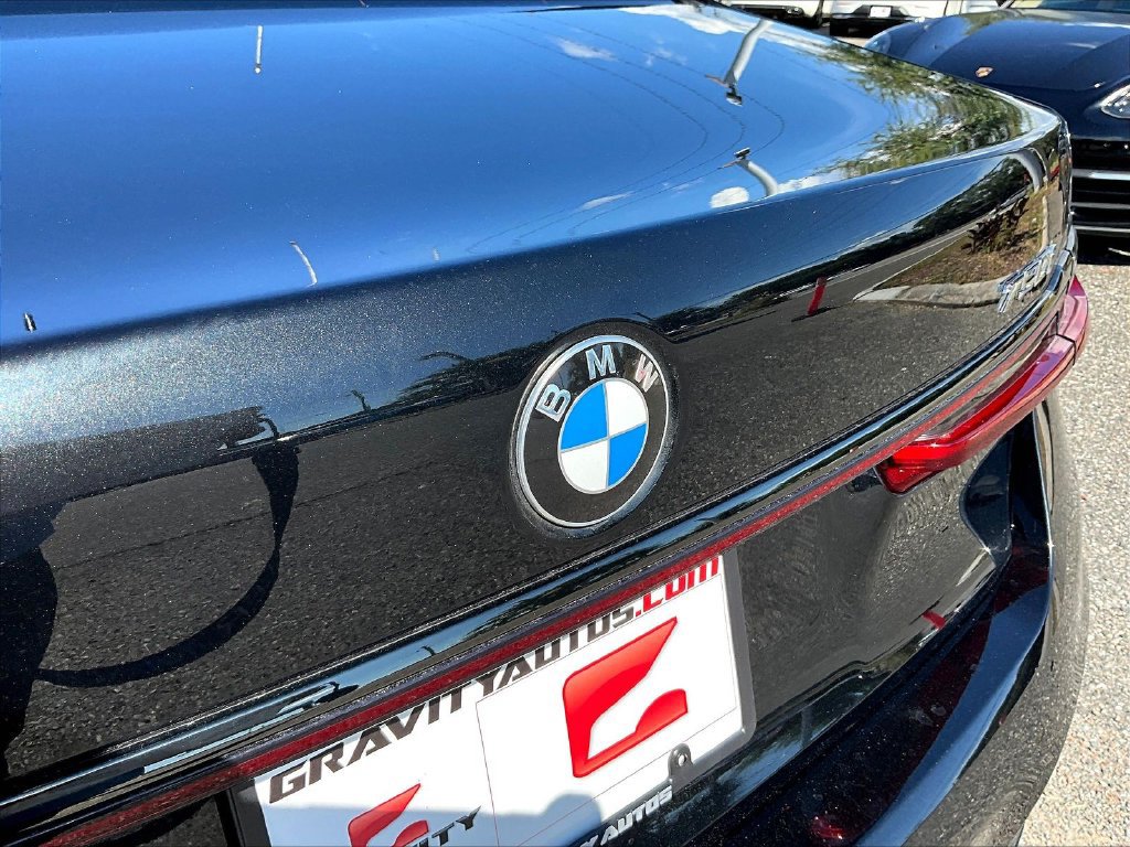 Used 2021 BMW 750i xDrive w/ Executive Package AWD/4WD image 24