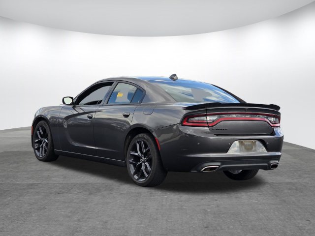 Used 2023 Dodge Charger SXT w/ Blacktop Package RWD image 5