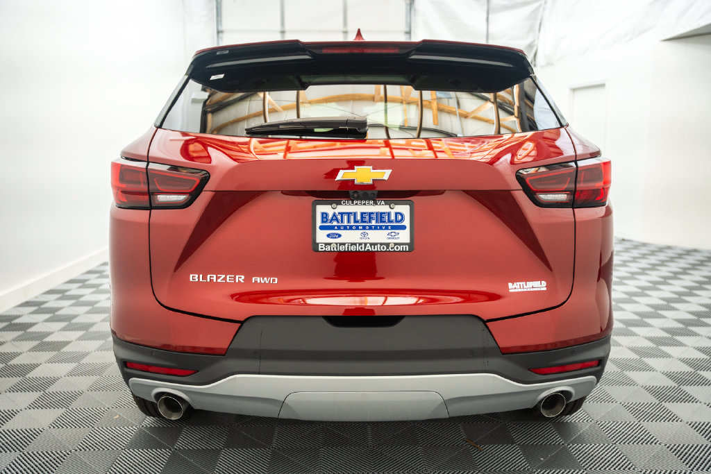 New 2026 Chevrolet Blazer LT w/ Sound & Technology Package AWD/4WD image 7
