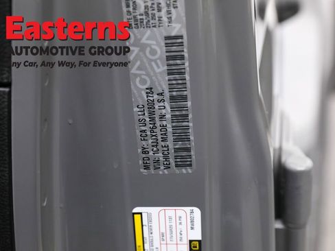 Used 2021 Jeep Wrangler Unlimited Sahara w/ Cold Weather Group image 37