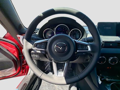 New 2026 MAZDA MX-5 Miata Grand Touring RWD image 38