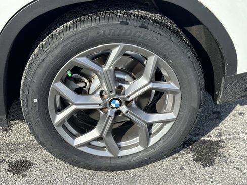 Used 2023 BMW X3 xDrive30i w/ Premium Package image 12