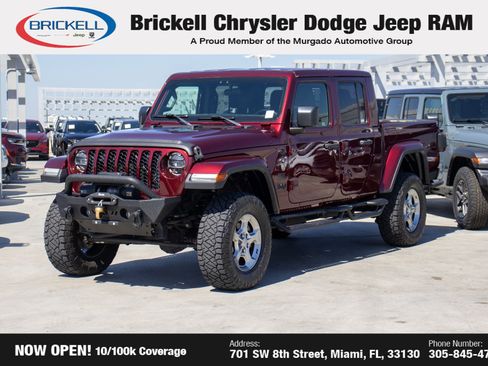 Used 2021 Jeep Gladiator Sport image 1