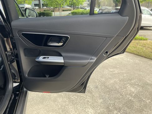 Certified 2025 Mercedes-Benz GLC 300 4MATIC w/ Driver Assistance Package image 43