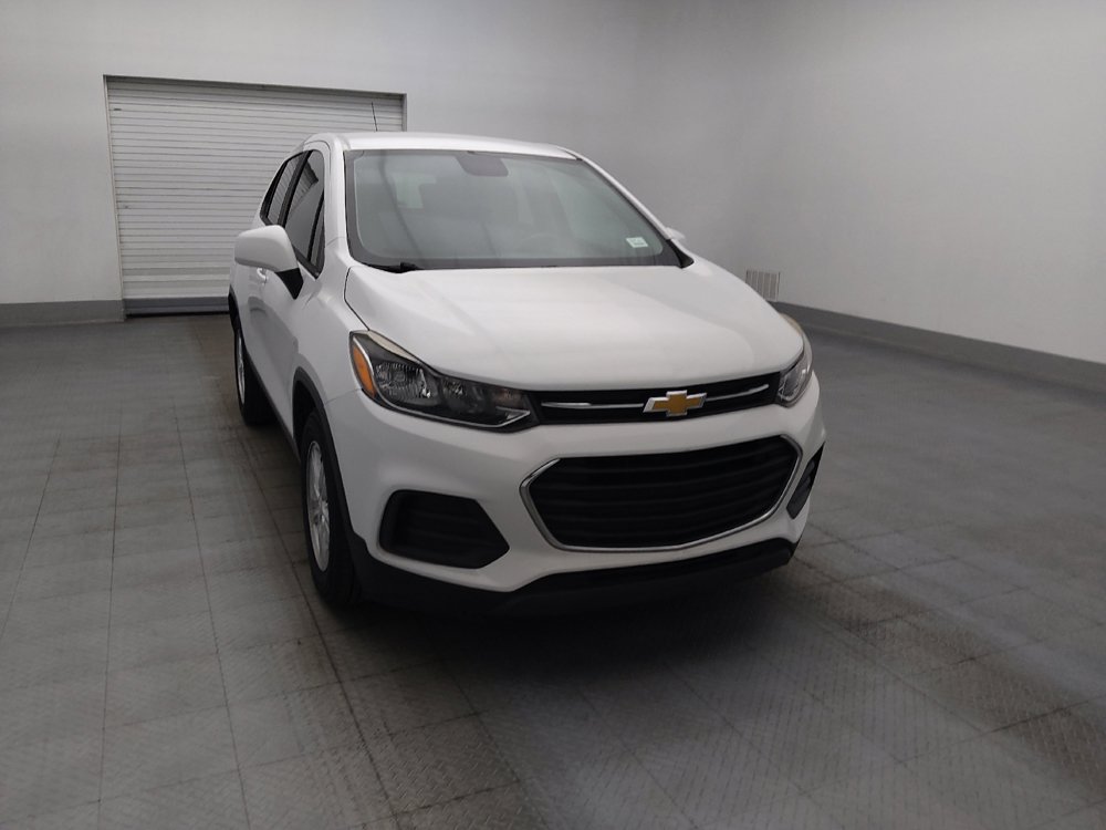 Used 2020 Chevrolet Trax LS FWD image 14