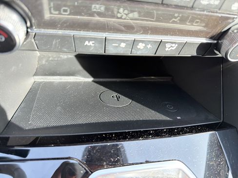 Used 2023 MAZDA CX-9 Touring image 22