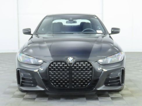 Certified 2025 BMW 430i Coupe w/ M Sport Package image 2