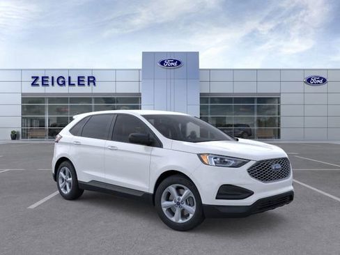 New 2024 Ford Edge SE image 7