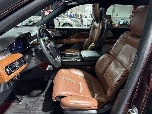Certified 2023 Lincoln Aviator Grand Touring w/ Equipment Group 301A image 13
