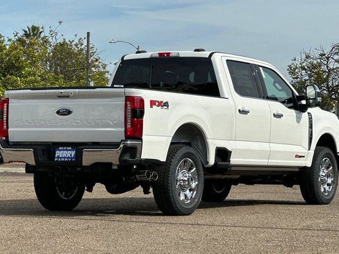 New 2026 Ford F250 Lariat w/ Lariat Ultimate Package image 4