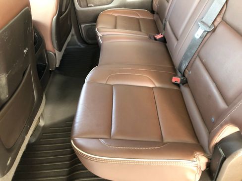 Used 2015 Chevrolet Silverado 3500 High Country w/ Duramax Plus Package image 10