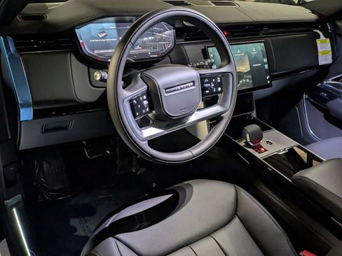 New 2026 Land Rover Range Rover SE AWD/4WD image 16