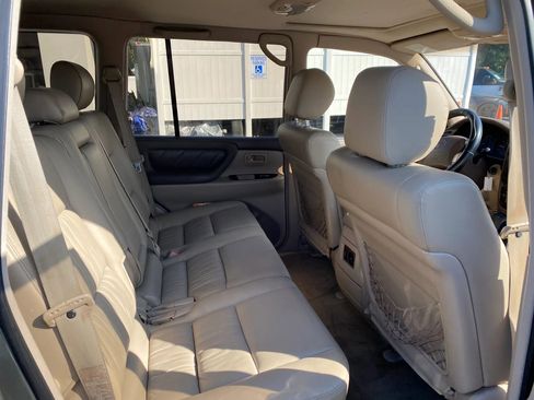 Used 1998 Toyota Land Cruiser image 8