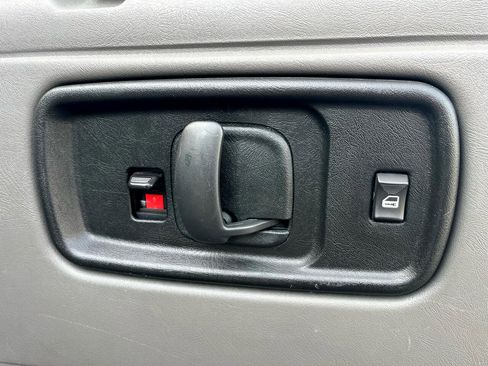 Used 2019 Chevrolet Express 3500 LT w/ LT Preferred Equipment Group image 30