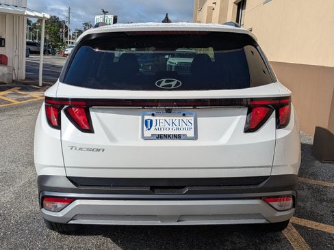 New 2026 Hyundai Tucson SEL image 6