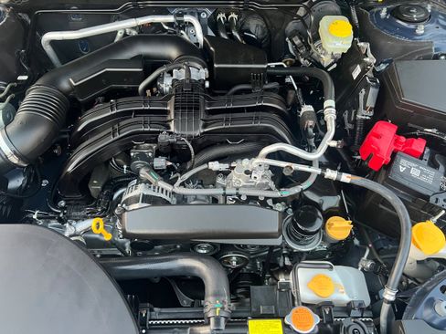 Certified 2025 Subaru Outback Premium w/ Popular Package #1A image 10