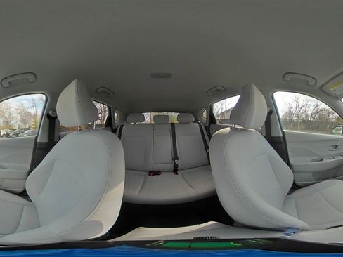 Used 2025 Hyundai Kona SEL image 40