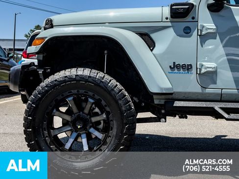 Used 2024 Jeep Wrangler Unlimited AWD/4WD image 5