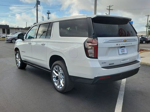 Used 2021 Chevrolet Suburban High Country image 4