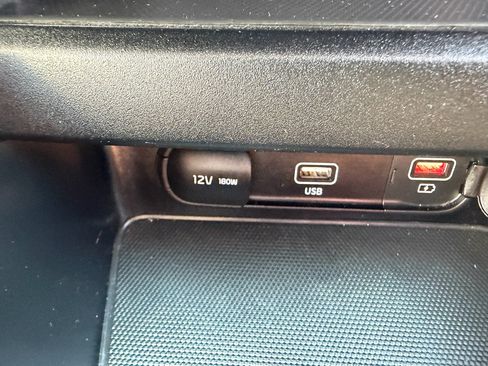 Used 2024 Kia Forte LXS w/ LXS Technology Package FWD image 21